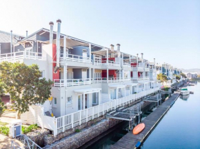 Trendy Get-Away On The Canals, Thesen Islands